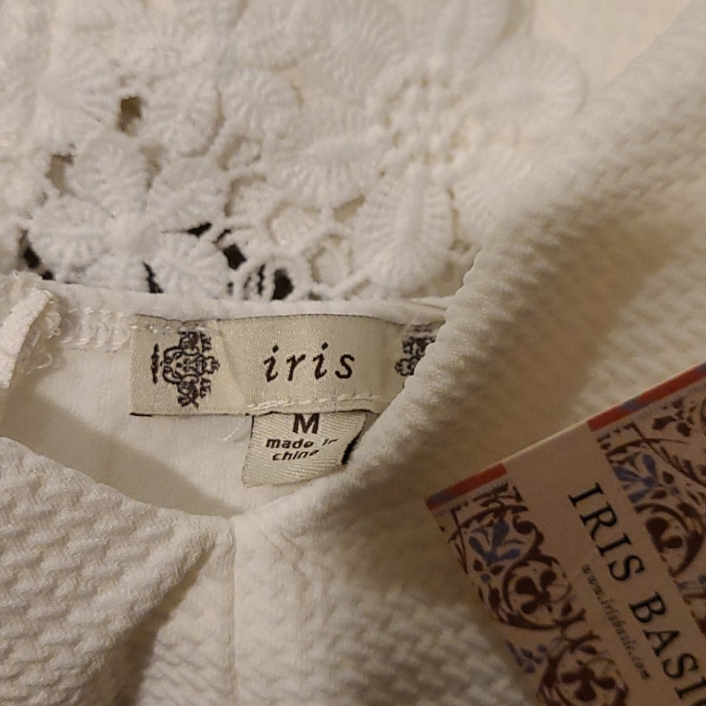 NWT BEAUTIFUL SUMMER LACE WHITE IRIS MEDIUM DRESS. - Picture 16 of 16